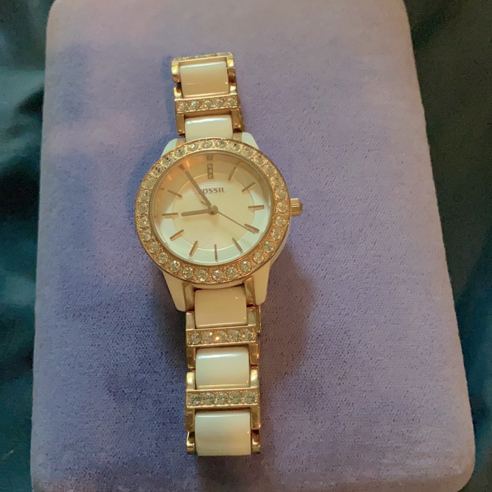 Fossil rose gold and pink ceramic